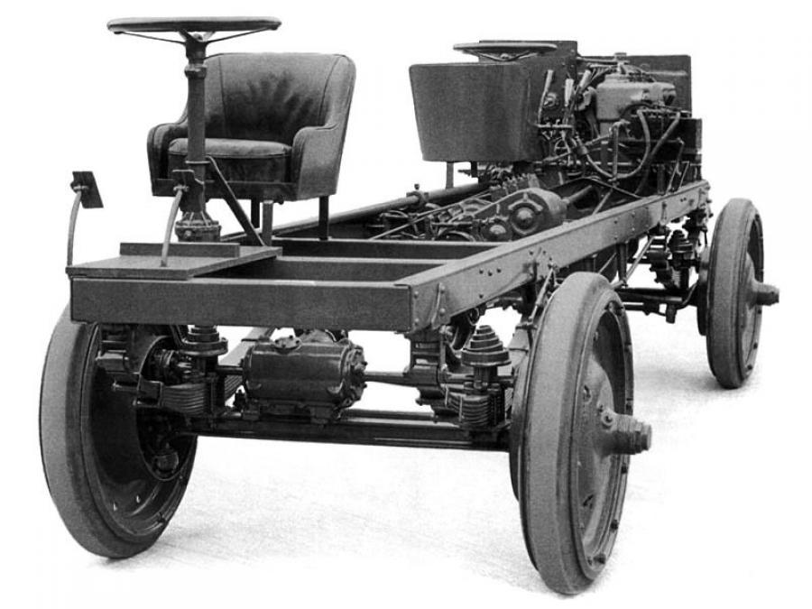  Jeffery Quad 1914 года  (фото 1 из 9)